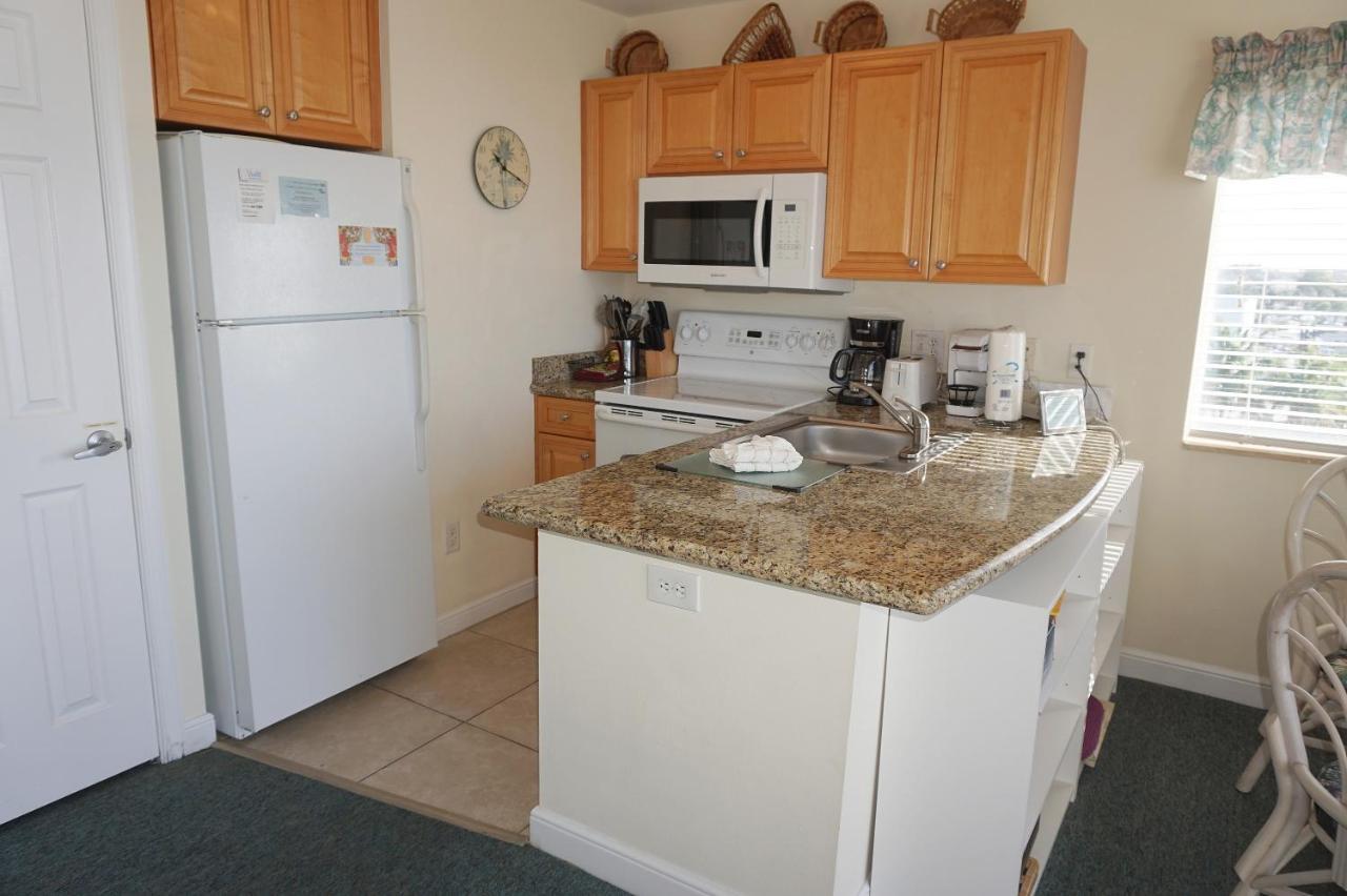 Boca Ciega Resort By Travel Resort Services St. Petersburg Extérieur photo