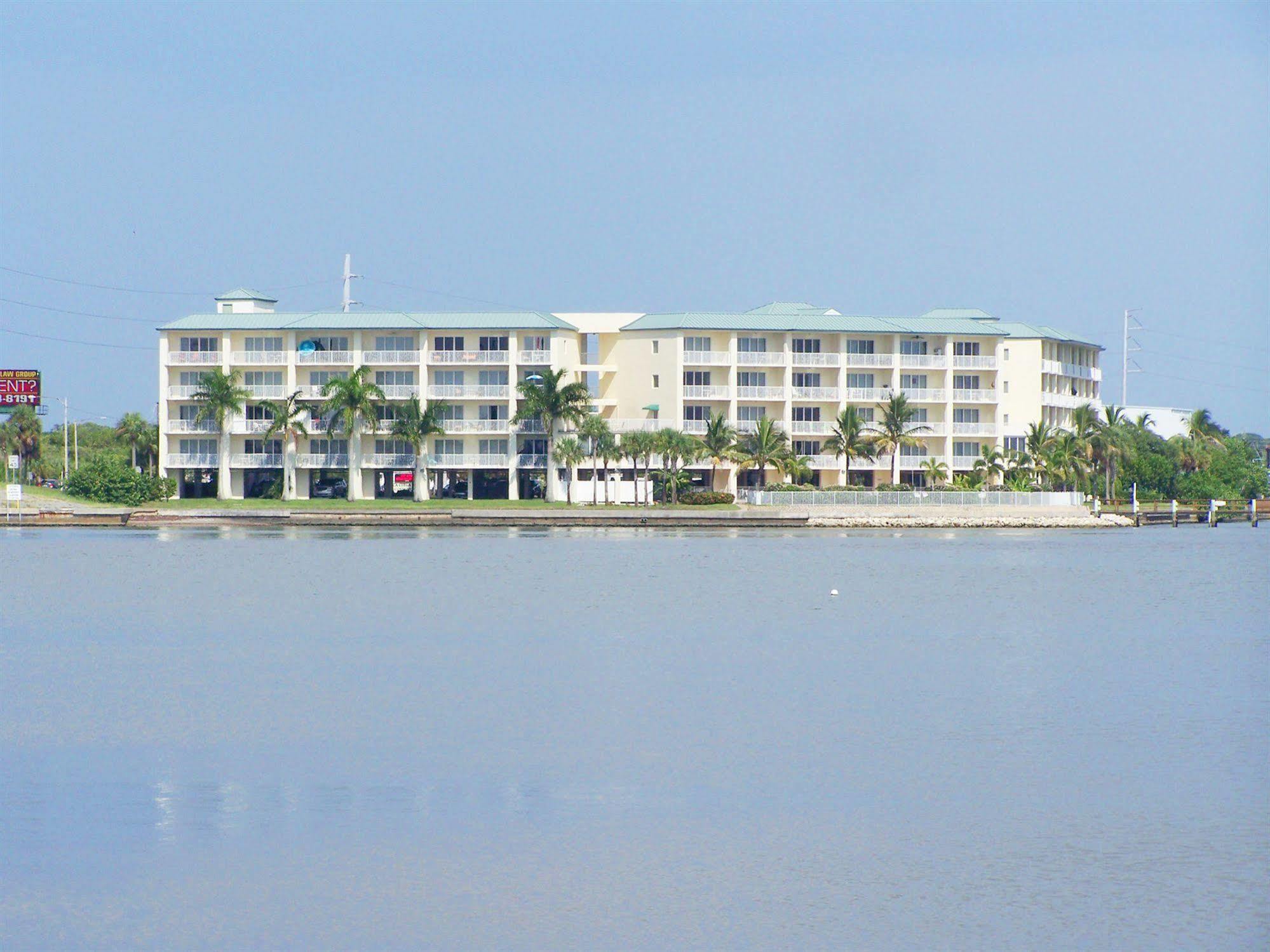 Boca Ciega Resort By Travel Resort Services St. Petersburg Extérieur photo